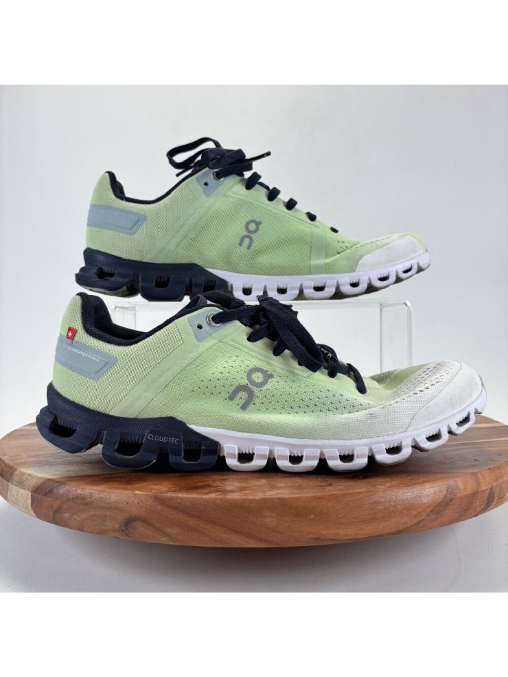 On Cloudflow Shoes Womens Size 9 Green Running Sneakers CloudTec 35.98685 - Picture 7 of 8